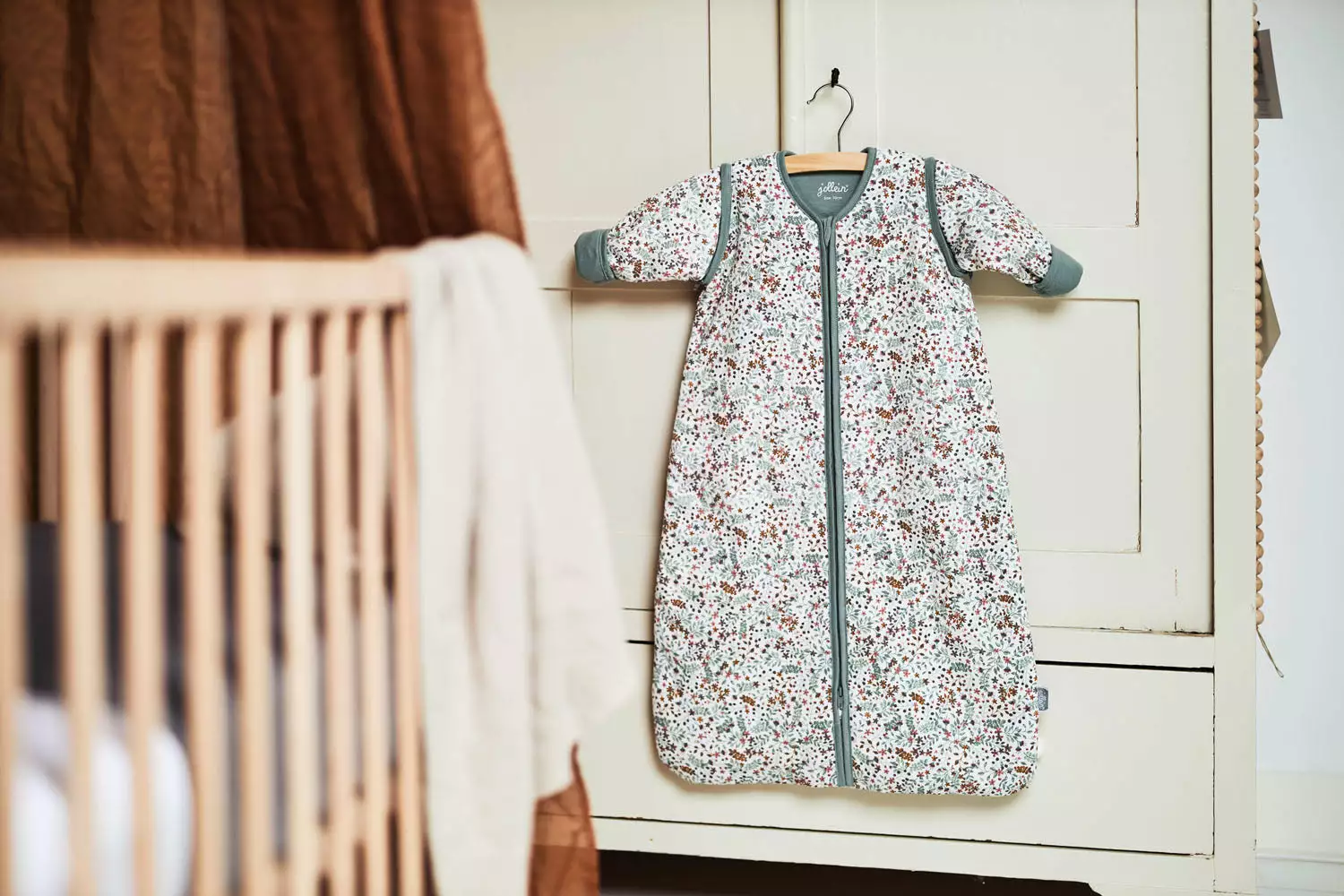 Jollein Linen Sleeping Bag With Detachable Sleeves 90cm 11 Jollein Linen Sleeping Bag With Detachable Sleeves 90cm