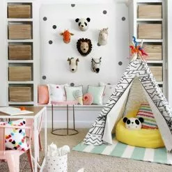 Kids Depot Zoo Wall Trophy Décor