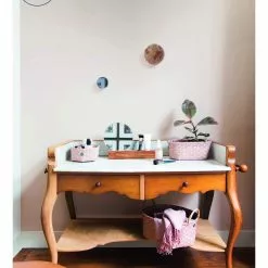 Handed By Dimensional Basket Xs